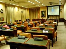 Algunos periodistas siguen desde una sala del Congreso el discurso de Duran i Lleida.