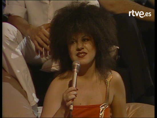 Almod&oacute;var y McNamara: actuaci&oacute;n en "La Edad de Oro", en 1983