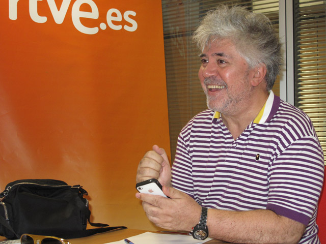 Pedro Almod&oacute;var ha charlado con los usuarios de RTVE.es de su cine y sus pr&oacute;ximos proyectos