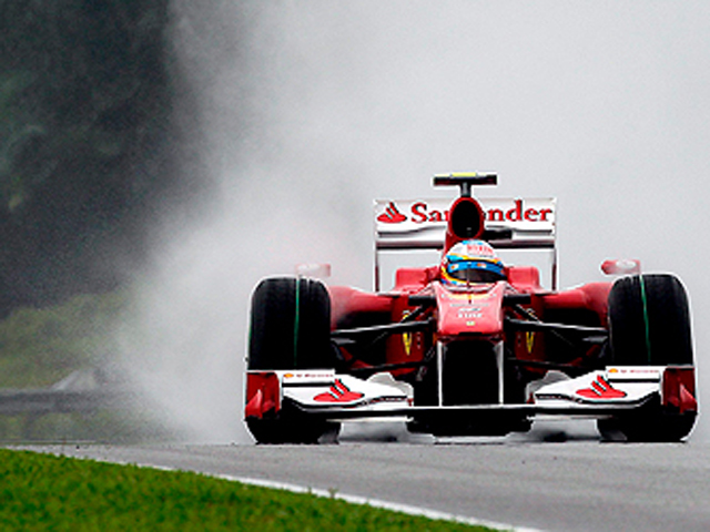 Alonso se 'rompe' a falta de dos vueltas