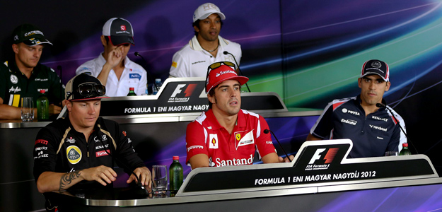 El piloto espa&ntilde;ol de F1, Fernando Alonso, ha declarado en la rueda de prensa previa al Gran Premio de Hungr&iacute;a, que quiere abrir m&aacute;s distancia con sus rivales en esta carrera, lo que ser&iacute;a una doble alegr&iacute;a ya que coincide con su cumplea&ntilde;os.