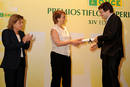 &Aacute;lvaro Soto, director de N&oacute;madas, recoge el premio Tiflos de la ONCE
