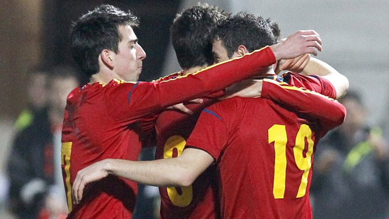 &Aacute;lvaro V&aacute;zquez sentencia el partido (3-1)