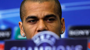 Ver v&iacute;deo  'Alves: "Un mal partido te manda a casa"'