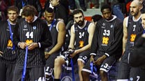Ir al Video&nbsp;Amarga final de la Eurocup para el Bilbao Basket