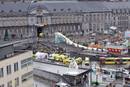 Ambulancias en la Plaza de Saint-Lambert de Lieja (B&eacute;lgica), escenario del tiroteo