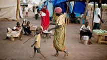 Ir al Video&nbsp;Amnist&iacute;a Internacional lamenta que el mundo es m&aacute;s peligroso para emigrantes y refugiados