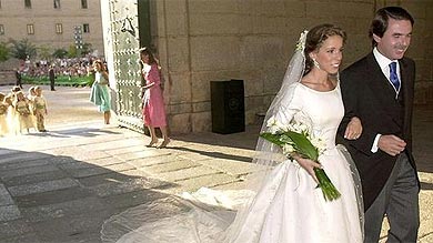 Ana Botella reconoce que Correa pagó como "regalo" parte de la boda de su hija en 2002 Ana Botella reconoce que Correa pagó como "regalo" parte de la boda de su hija en 2002