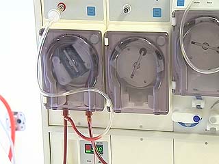 Ver v&iacute;deo  'Analizan si 56 personas han contra&iacute;do hepatitis C en un centro de hemodi&aacute;lisis de Inca (Mallorca)'