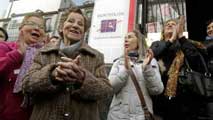 Ir al Video&nbsp;La anciana de A Coru&ntilde;a ya vive en su nueva casa de protecci&oacute;n oficial