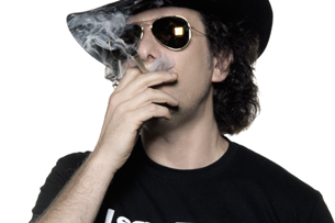 Ver v&iacute;deo  'Andr&eacute;s Calamaro: Paloma'