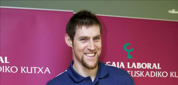 Andr&eacute;s Nocioni, jugador del Caja Laboral