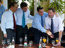 Acebes bromea con Sarkozy