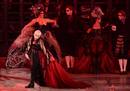 Annie Lennox durante su actuaci&oacute;n en la ceremonia de clausura