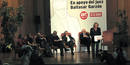 El sal&oacute;n de actos de la Facultad de Medicina de la Universidad Complutense de Madrid se ha quedado peque&ntilde;o para acoger a las cientos de personas que quer&iacute;an mostrar su apoyo a Garz&oacute;n.