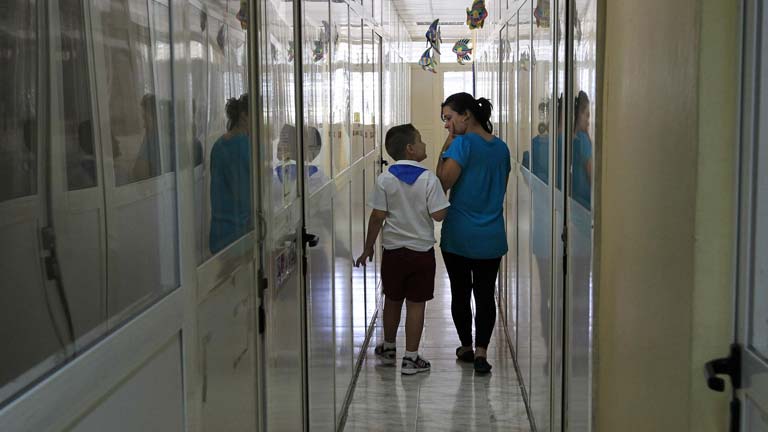 El Gobierno aprueba el anteproyecto de Ley que regula la custodia de los menores 