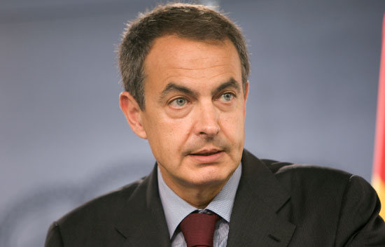 Zapatero anuncia el fin del secuestro del Alakrana (Comparecencia &iacute;ntegra)
