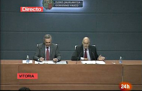 Ares pide a los vascos que no consuman en establecimientos que lucen "carteles de asesinos"