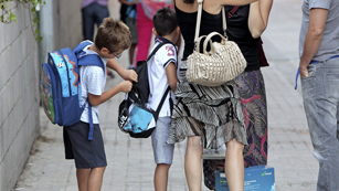 Ver v&iacute;deo  'Arranca la vuelta al cole para ocho millones de escolares'