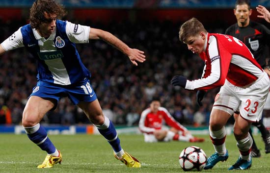 Arshavin barre al Oporto