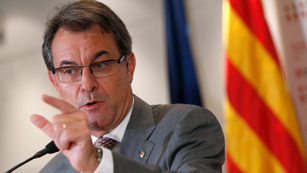 Ver v&iacute;deo  'Artur Mas descontento con la reuni&oacute;n'