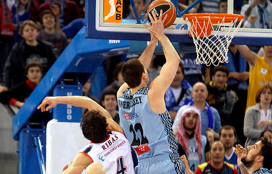 Asefa Estudiantes 74-58 Caja Laboral