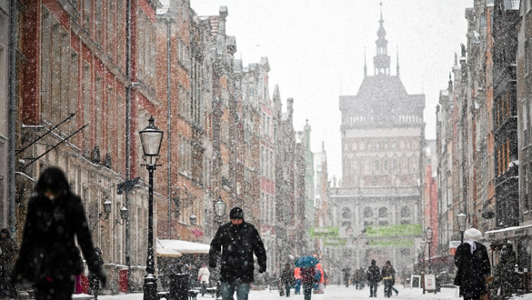 As&iacute; est&aacute;n las calles de Polonia en este temporal de nieve