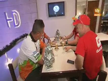 Ver v&iacute;deo  'As&iacute; es la Nochevieja en el Dakar'