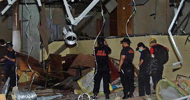 Atentado en Yakarta (Indonesia) m&aacute;s de 50 muertos