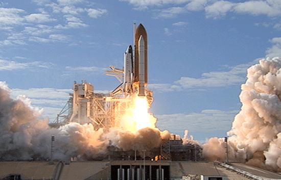 El Atlantis despega rumbo a la ISS