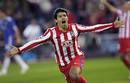 Sergio Ag&uuml;ero, que no jug&oacute; de inicio, celebra el primer gol del partido, para el Atl&eacute;tico.