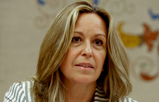 La ministra de Sanidad reconoce el aumento de los contagios por Gripe A entre adultos j&oacute;venes