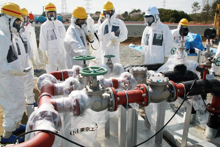 La Autoridad de Regulaci&oacute;n Nuclear inspeccionaba la filtraci&oacute;n de agua radiactiva en Fukushima el 13 de abril