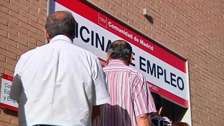 El Gobierno no ha tomado ninguna decisi&oacute;n sobre la ayuda de 420 euros