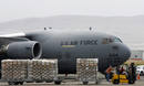 Un avi&oacute;n de Estados Unidos ha aterrizado en Tiflis, Georgia, llevando ayuda humanitaria. EE. UU. ha defendido en el conflicto la integridad territorial de Georgia en contra de la entrada de tropas rusas desde Osetia del Sur.