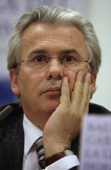 Baltasar Garz&oacute;n