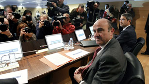 Ver v&iacute;deo  'La banca deber&aacute; tener un colch&oacute;n de 50.000 millones m&aacute;s para protegerse del 'ladrillo''