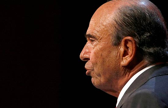 Los grandes banqueros no ven peligrar los dep&oacute;sitos de los espa&ntilde;oles
