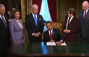 Ver v&iacute;deo  'Barack Obama en el Congreso en la ceremonia de la firma de los miembros de su gabinete'