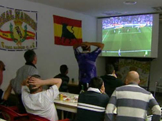 Ver v&iacute;deo  'Bar&ccedil;a-Madrid a la valenciana'