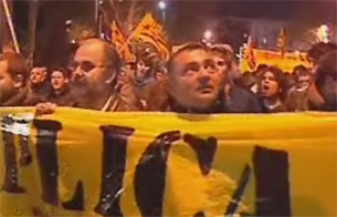 Ver v&iacute;deo  'En Barcelona los estudiantes se manifiestan contra el Plan Bolonia y las cargas policiales'