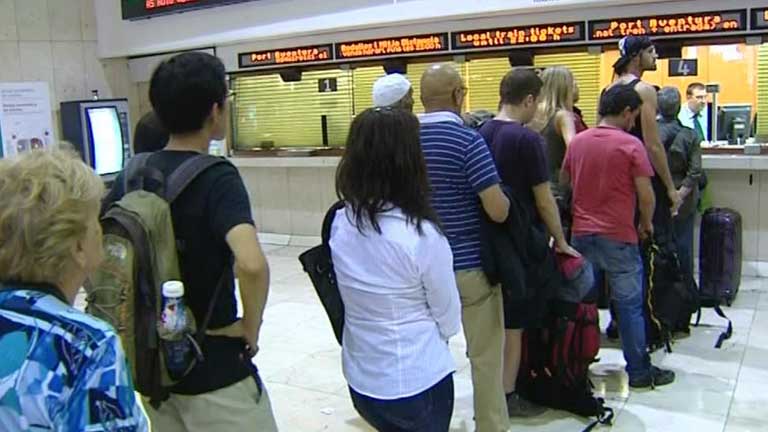 Los sindicatos cifran en un 90% el seguimiento de la huelga del transporte p&uacute;blico en Catalu&ntilde;a