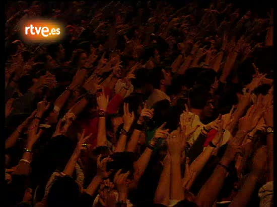Barricada canta 'En blanco y negro'  (1994)