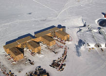 Vista aérea de la base estadounidense Amundsen-Scott Vista aérea de la base estadounidense Amundsen-Scott