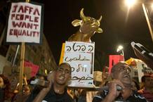 Becerro de oro en la manifestaci&oacute;n de Tel Aviv