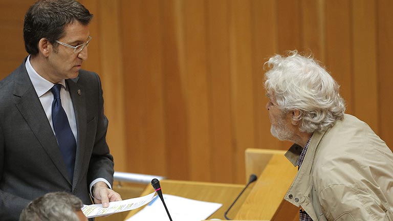 Beiras golpea el esca&ntilde;o de Feij&oacute;o en un tenso debate