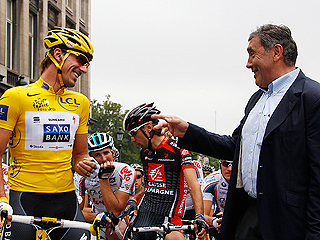 Ver v&iacute;deo  'B&eacute;lgica recibe de amarillo al Tour'
