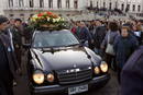 BENEDETTI INICI&Oacute; SU &Uacute;LTIMO PASEO POR MONTEVIDEO CAMINO DEL CEMENTERIO