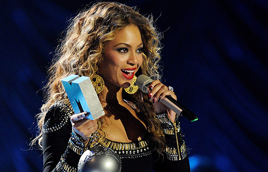 Beyonce arrasa en los MTV Europa con tres galardones