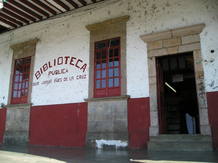 Biblioteca p&uacute;blica en Quiroga